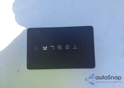 2026 Tesla Model Y Long Range Dual Motor All-Wheel Drive из США, поврежденный, VIN 7SAYGDED2TF389511